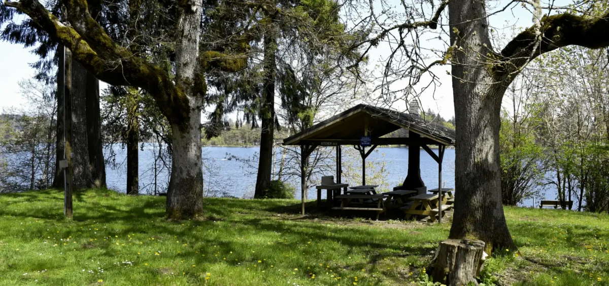 Pavillion_Covered_Lakeside